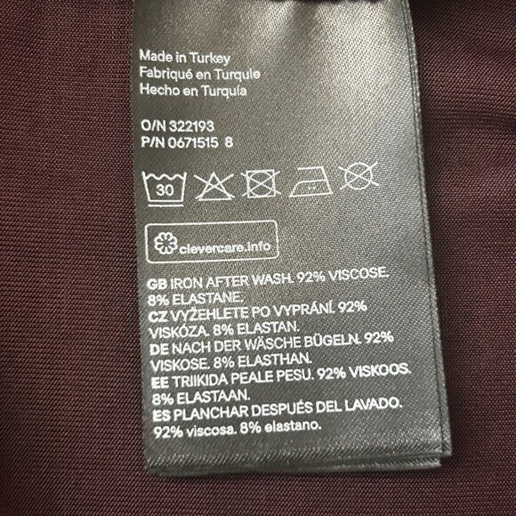 H&M A Luxurious Soft Sheen Finish Soft Touch Silky Fitted Turtleneck Top - Picture 12 of 14